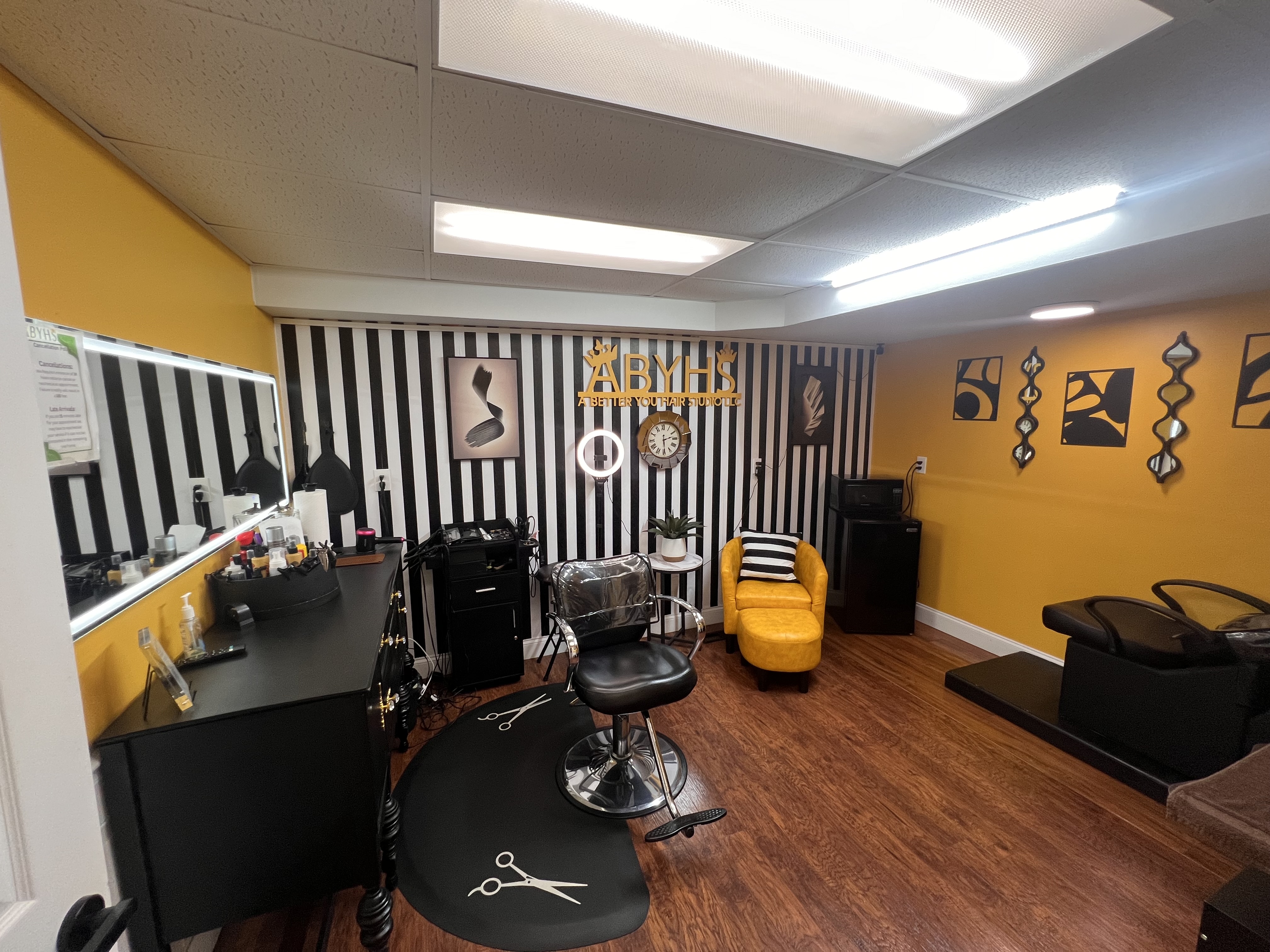 Custom Hair Systems vs. Hair Transplants: Which Is Right for You? — A Better You Hair Studio